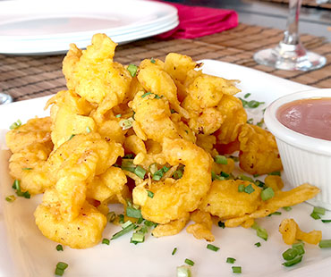 Bocados de tempura de camarones