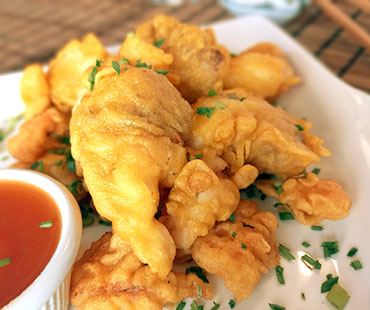 Bocados de Langosta en Tempura